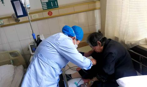 全国政协委员朱同玉：完善医疗护理体系，解决患者住院的“陪护之痛”